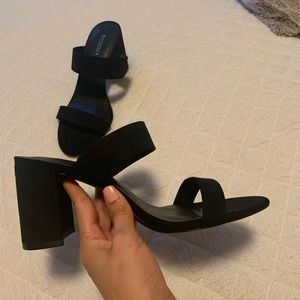 H&M black sandals heels suede